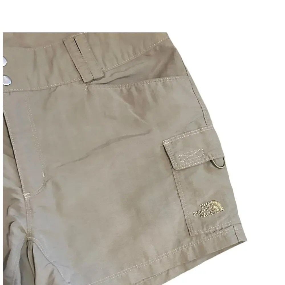 The North Face Women's Olve Green Cargo shorts size 8 - Picture 2 of 6
